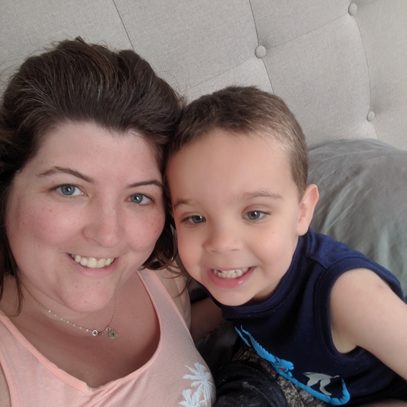 Meet your Posher, Kathleen - Picture 2 of 2